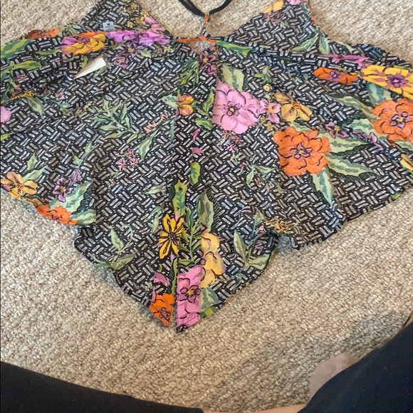 Tank - Picture 3 of 3